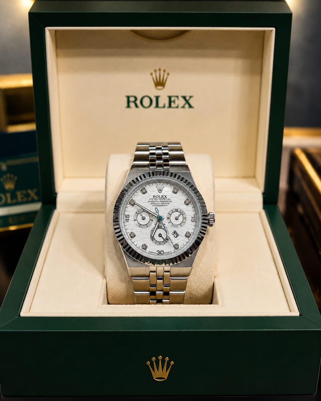 z7FrOky59Dr8hjM4v9RCd8t0kJlHw2VGRnJnMFZW Rolex Premium Men’s Watch - Image 1